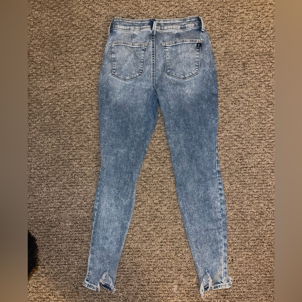 Maurices High Rise Jeans - Picture 3 of 4